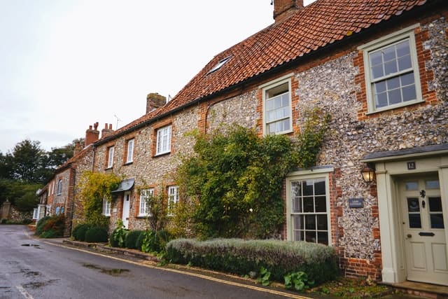 Chemical damp proof treatment